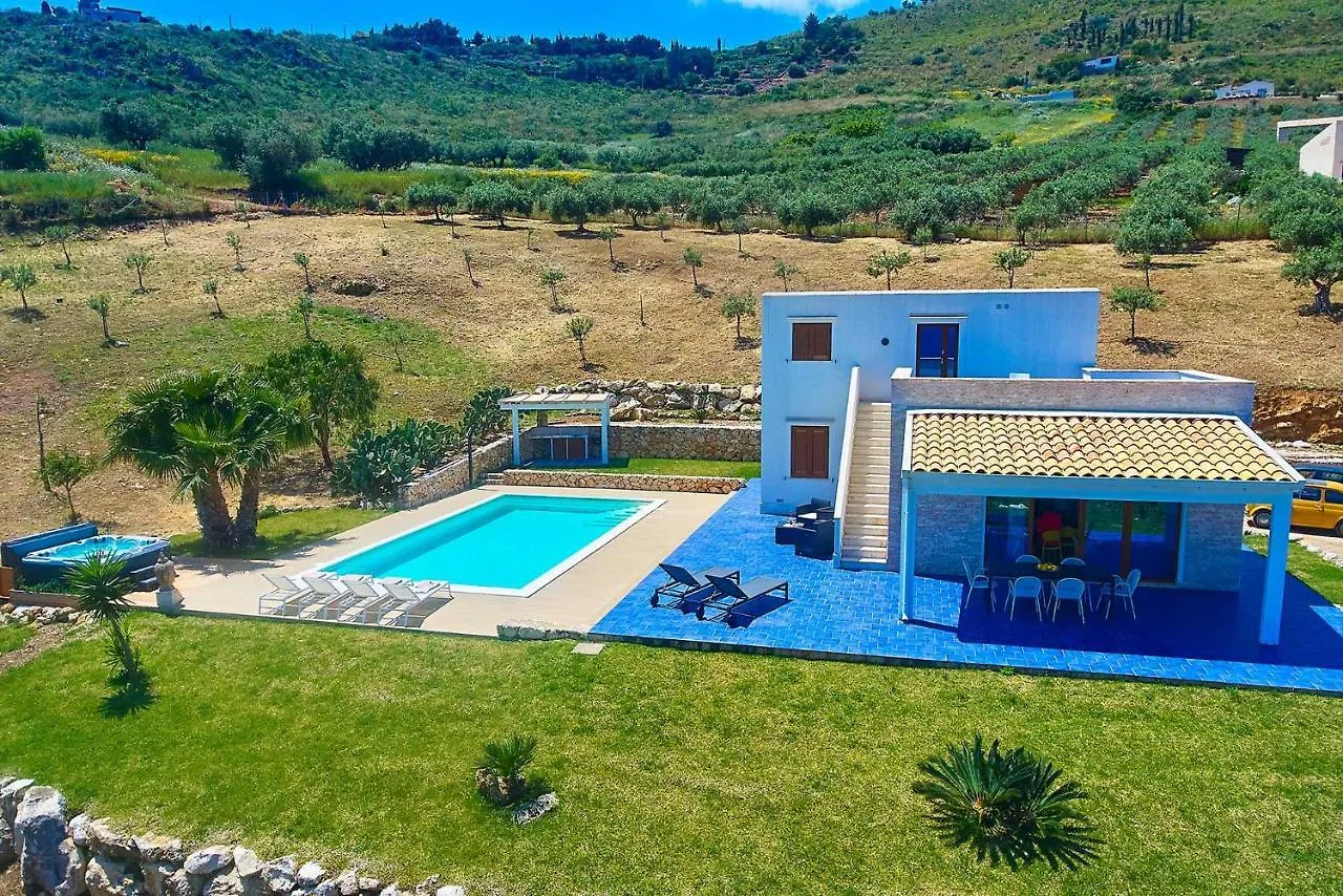 Villa Ananda Scopello  Scopello (Sicily)